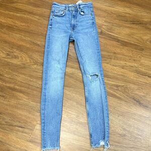 Zara Womens Hight Rise Ripped Distress Raw Ham Light Blue Jeans Sz  2